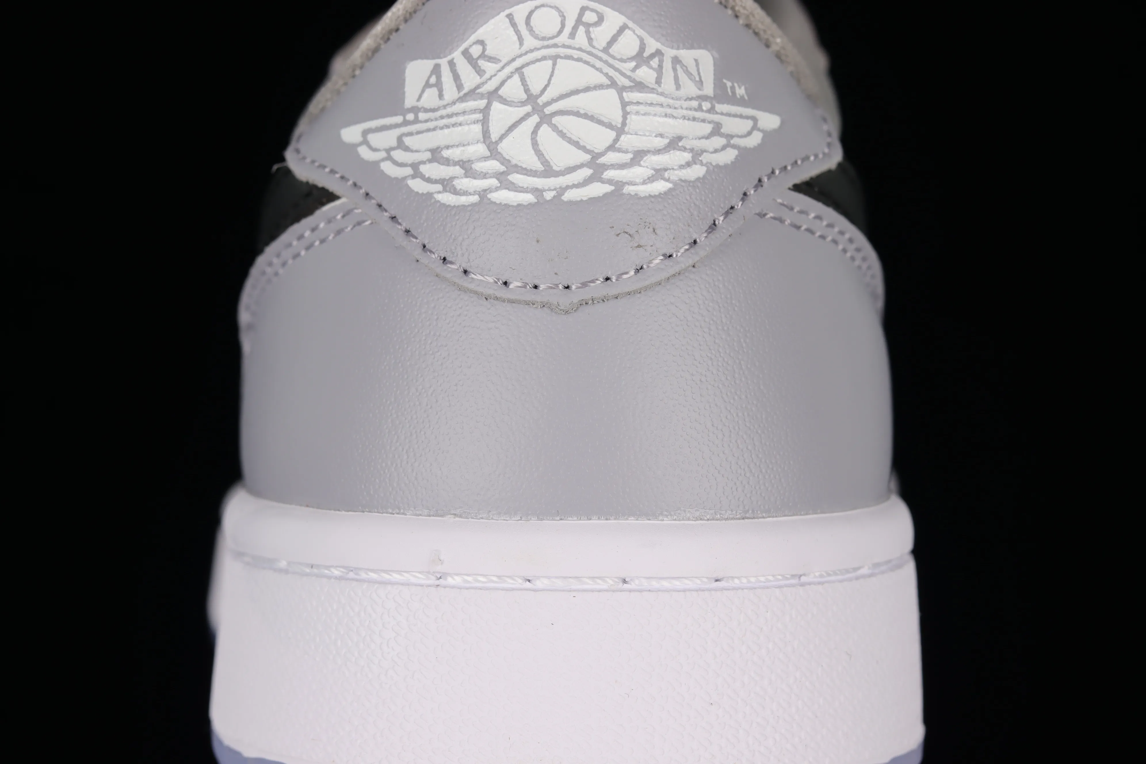 All categories Air Jordan Jordan series basketball shoes Air Jordan 1 Low Z version Air Jordan 1 Low Golf AJ1 Joe 1 new golf version Little Dior color DD9315-002